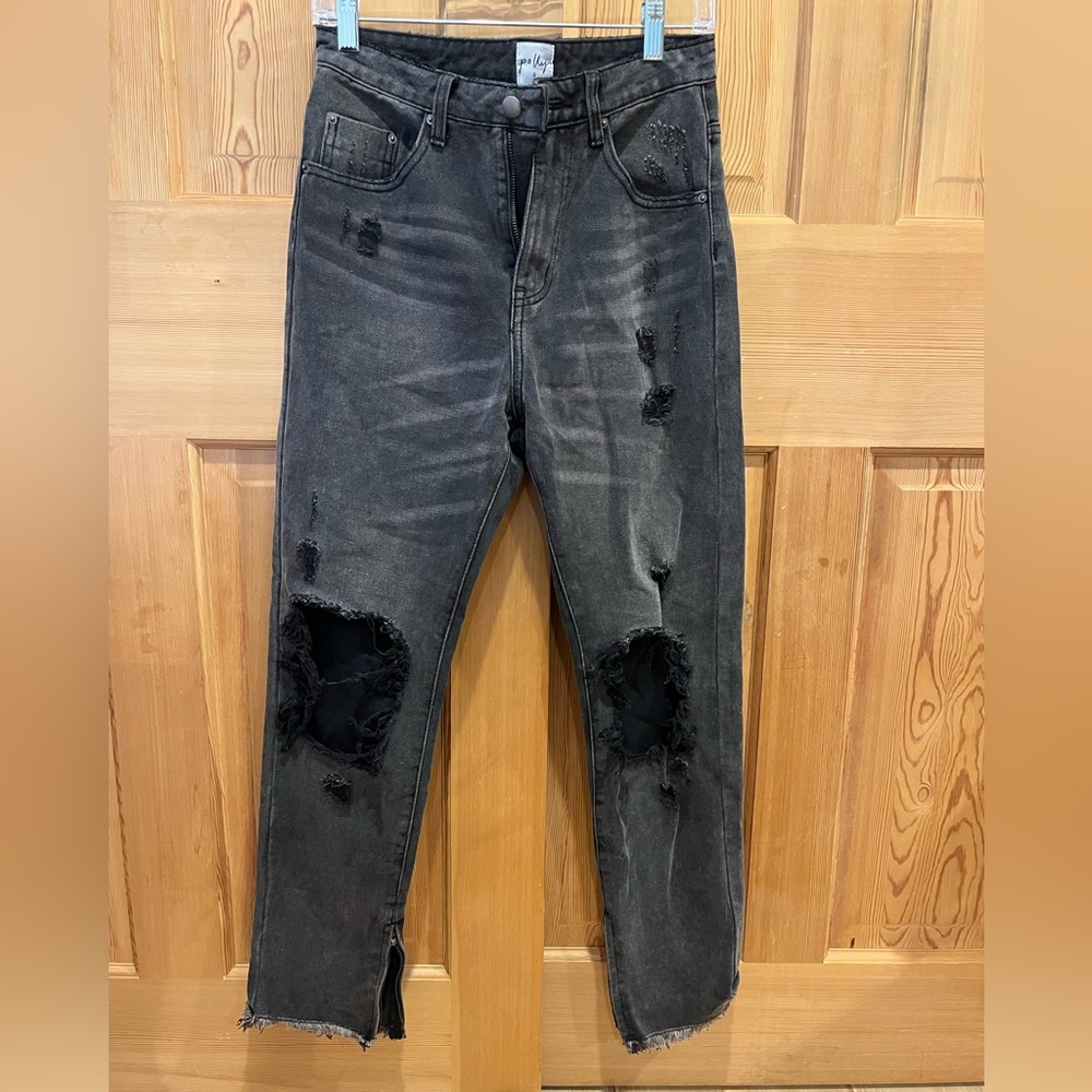 Black distressed denim jeans